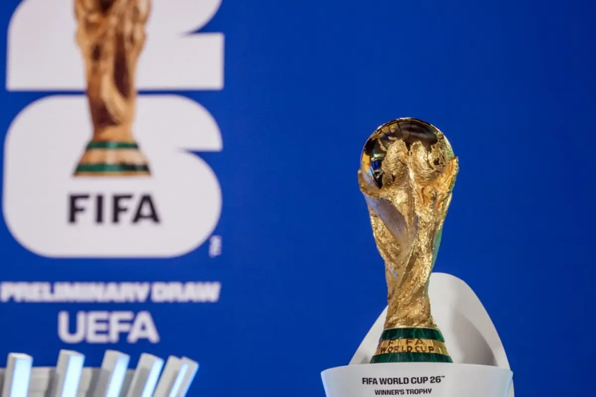 Ilustrasi, trofi Piala Dunia