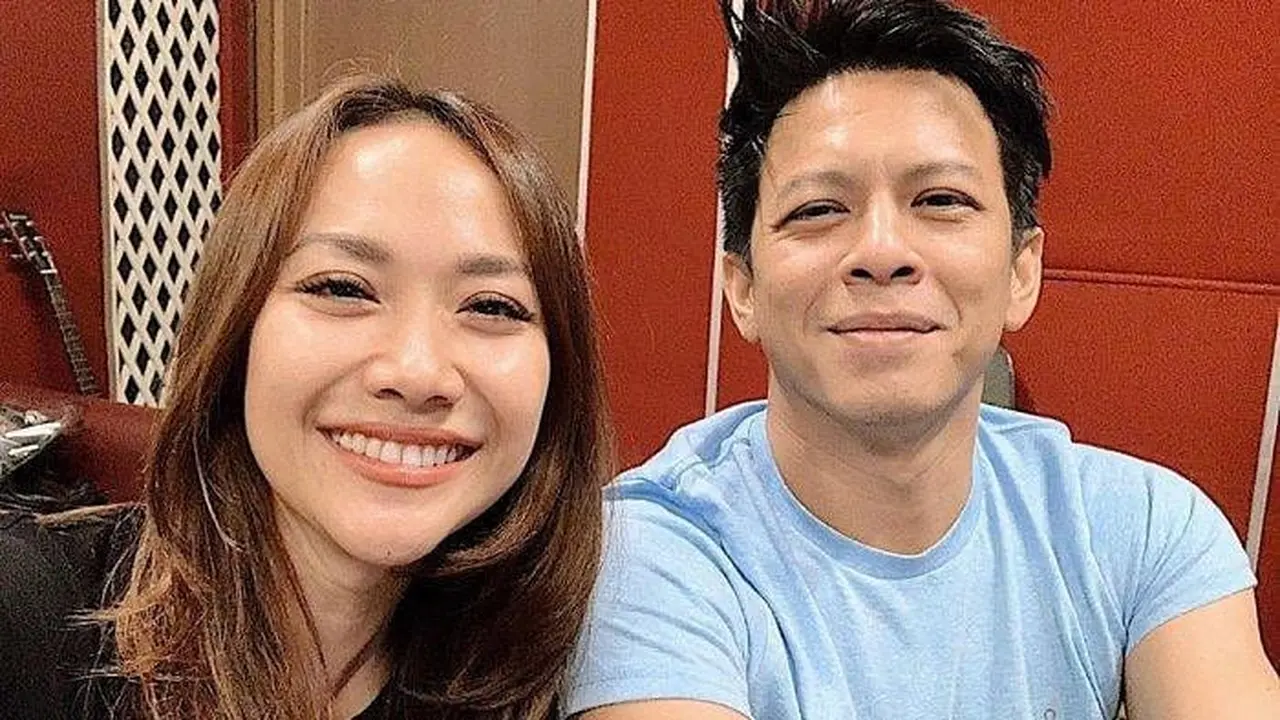 7 Potret Kedekatan Bunga Citra Lestari dengan Ariel Noah, Ramai Dijodohkan Netizen