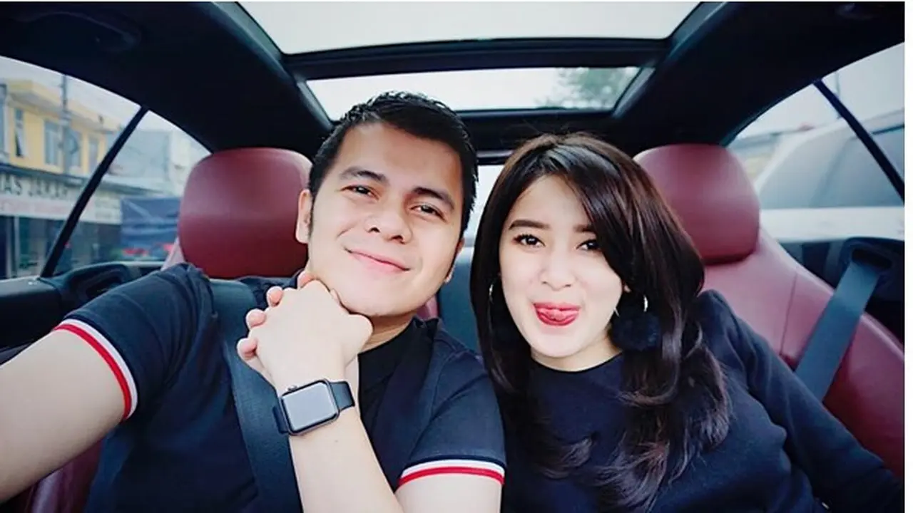6 Potret Mesra Handika Pratama dan Kekasih, Terpaut Usia 9 Tahun