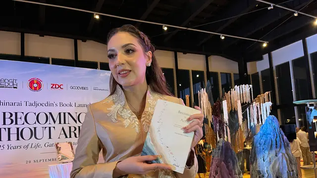 Dulu Bantu Buat Tugas Puisi, Tsania Marwa Bangga Ghina Raihanah Adiknya Kini Rilis Buku