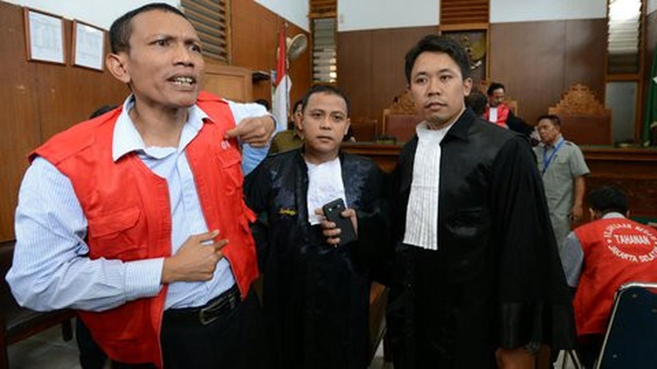Divonis 5 tahun bui, Raden Nuh @triomacan2000 caci maki hakim