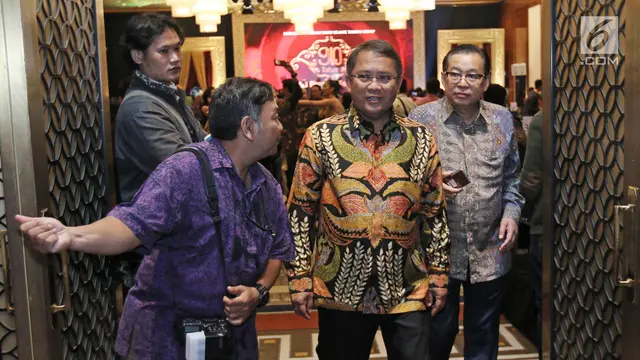 Para Menteri dan Artis Hadiri Ultah Mooryati Soedibyo ke 90
