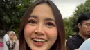Tak cuma body ramping, wajah Mahalini Raharja terlihat flawless dengan makeup bernuansa warm [@keanuagl]