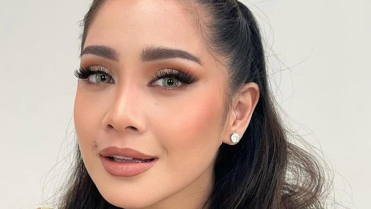 Para netizen tak ketinggalamn mengomentari hasil makeup Tasya Farasya.&nbsp;<br>