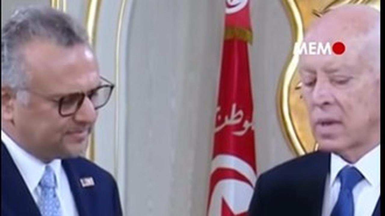 Presiden Tunisia Tunjukkan Foto Anak-Anak Gaza Kelaparan ke Penasihat Senior Trump