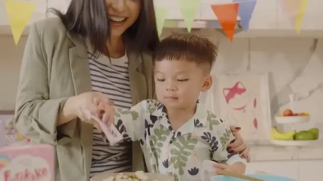 Nikita Willy bersama Baby Issa (Instagram/nikitawillyofficial94)