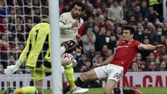 Seluruh pemain Manchester United yang tampil saat kalah 0-5 dari Liverpool, Minggu (24/10/2021) medapatkan rapor merah atas penampilannya. Tidak ada pemain yang mendapatkan minimal poin 6. Dari 14 pemain yang tampil, 7 di antaranya bahkan mendapat poin di bawah 5. (AP/Rui Vieira)