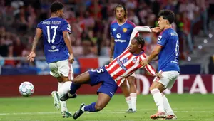 Kritik Petinggi MU, Lisandro Martinez Kena Sentil Legenda Liverpool