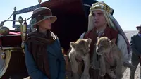 Saat Nicole Kidman Berhijab dan Robert Pattinson Mirip Pria Arab