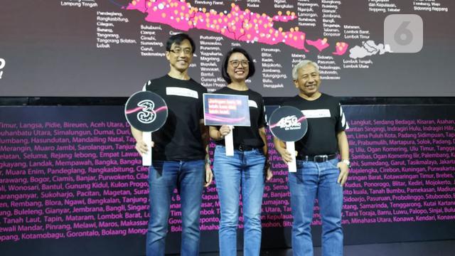 Tri Indonesia Salurkan Bantuan Internet Untuk Siswa Dan Guru Di 4 000 Sekolah Tekno Liputan6 Com