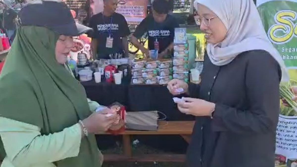 Kisah Sukses Alinia Melati, Bawa Bagor Cinta D'Rome Jadi Cemilan Favorit Wisatawan ke Luar Negeri