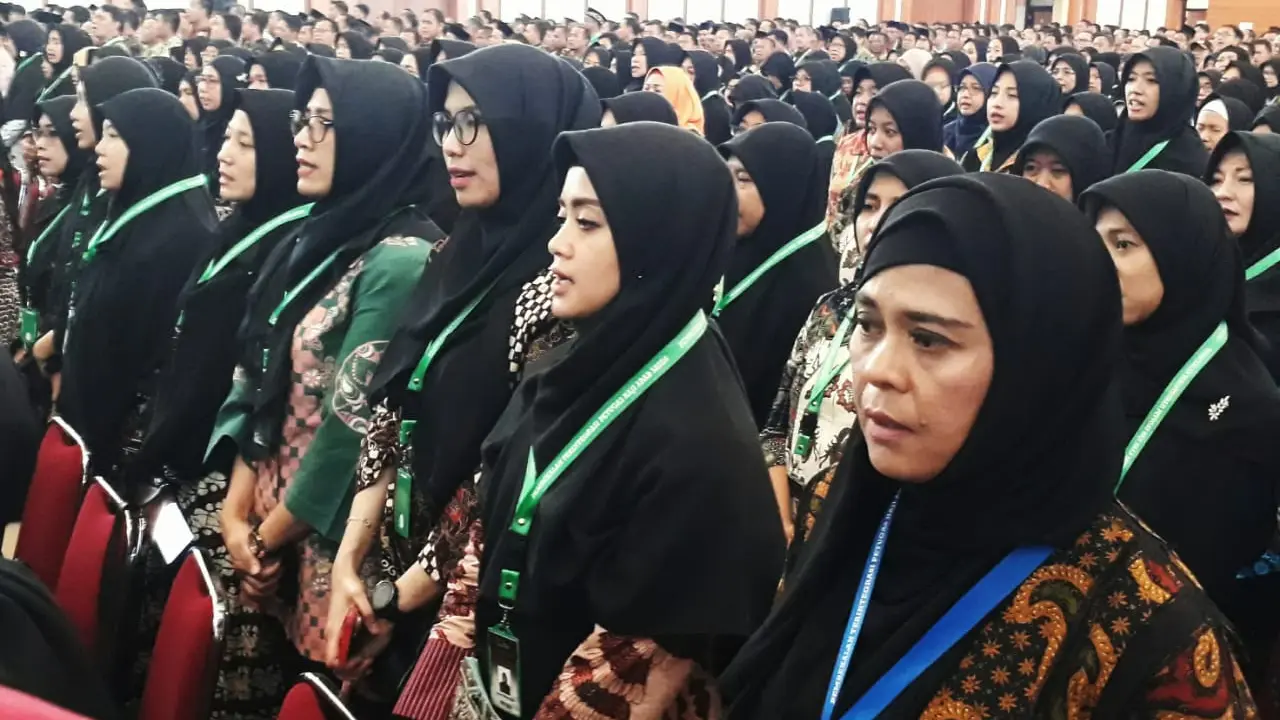 Para petugas haji saat pembekalan di Asrama Haji Pondok Gede, Jakarta. Darmawan/MCH