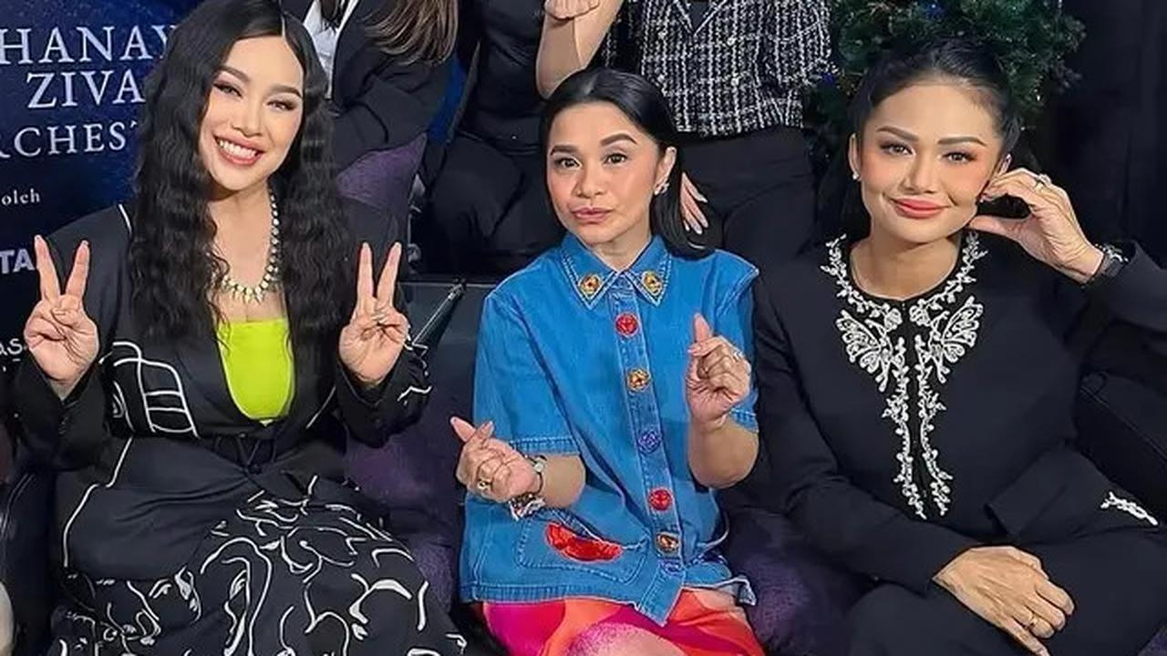 Gaya Kompak Tiga Diva Krisdayanti, Ruth Sahanaya, dan Titi DJ  di Satu Panggung, Tampil Energik di Usia 50an
