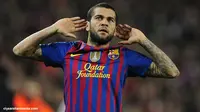 Bek Barcelona Bicarakan Messi dan Neymar