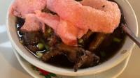 Mi sop hitam di Warung Balek Kampoeng