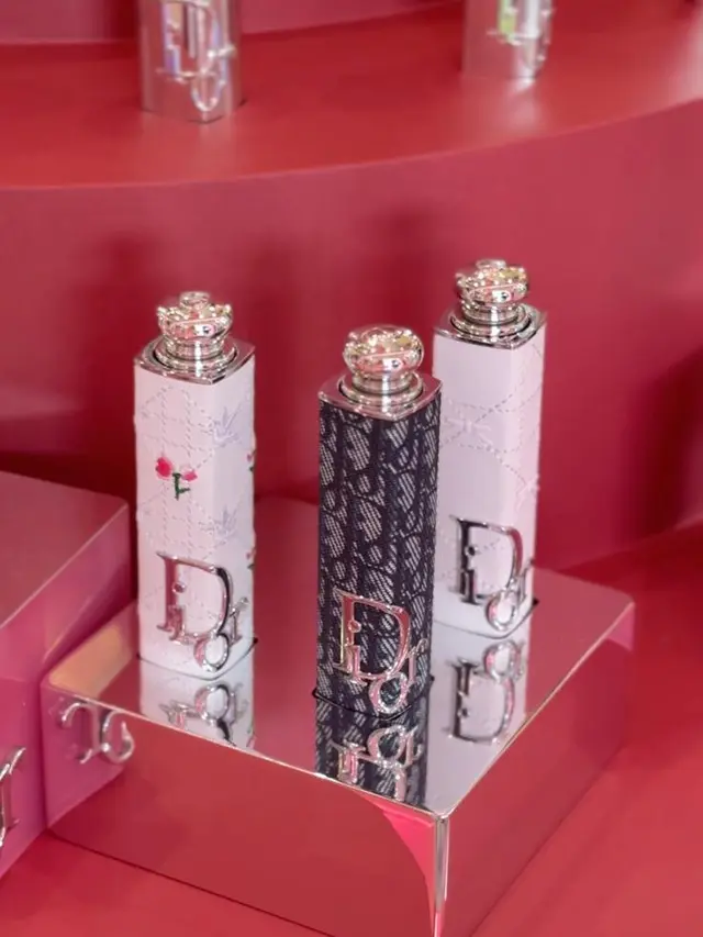 Menjelajahi Dunia Dior Addict di Kota Kasablanka, dari Lipstik Favorit Jisoo BLACKPINK hingga Couture Cases Ikonis