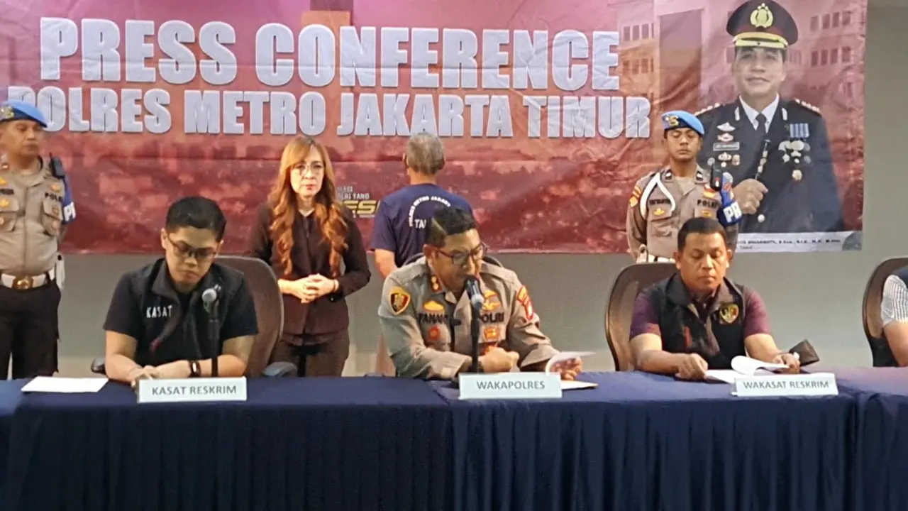 Polres Metro Jakarta Timur menangkap seorang kakek berinisial SH (68) yang diduga melakukan pencabulan terhadap seorang anak perempuan berinisial NHR (9).