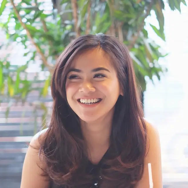 7 Potret Indah Indriana Pemain Sinetron Orang Ketiga yang Mirip Titi Kamal