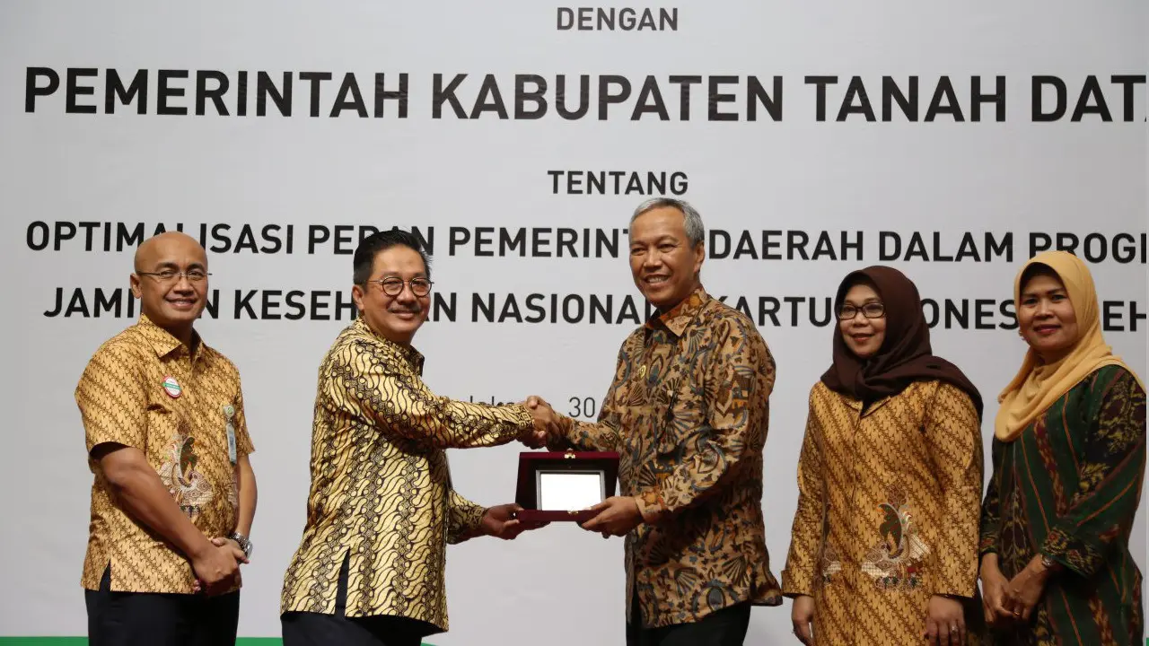 BPJS Kesehatan menjalin kerja sama dengan Pemerintah Kabupaten Tanah Datar. (Foto: Humas BPJS Kesehatan)