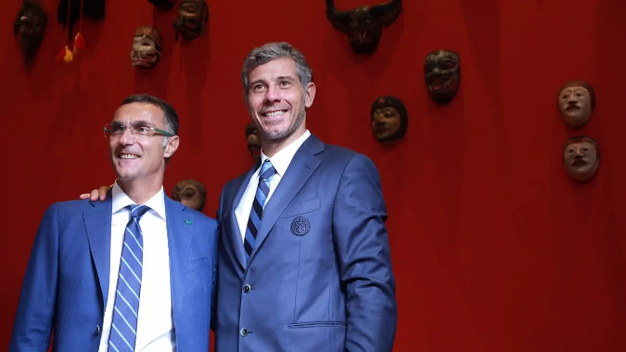 Giuseppe Bergomi (kiri) dan Francesco Toldo (Liputan6.com)