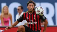 Bek Milan Siap Hadapi Tantangan Eindhoven