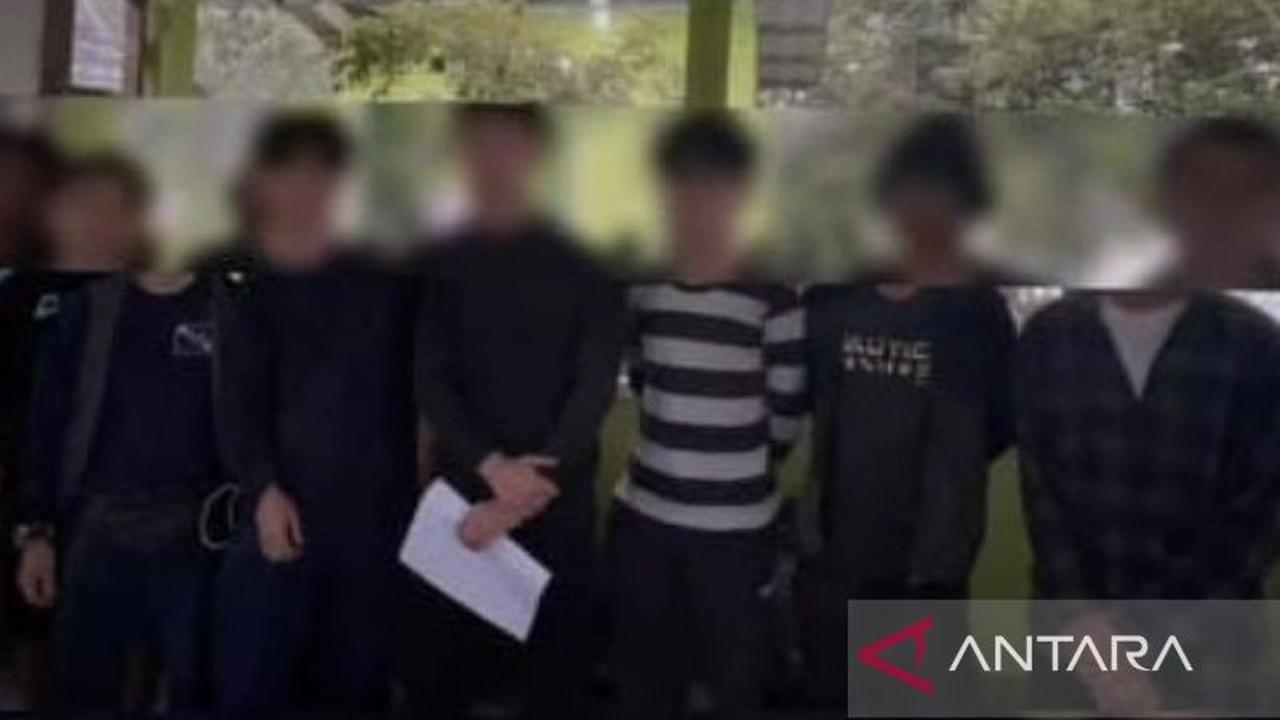 Terjaring di TNGGP, 36 Pendaki Ilegal Disanksi Bayar 5 Kali Lipat dan Bikin Video Permintaan Maaf!