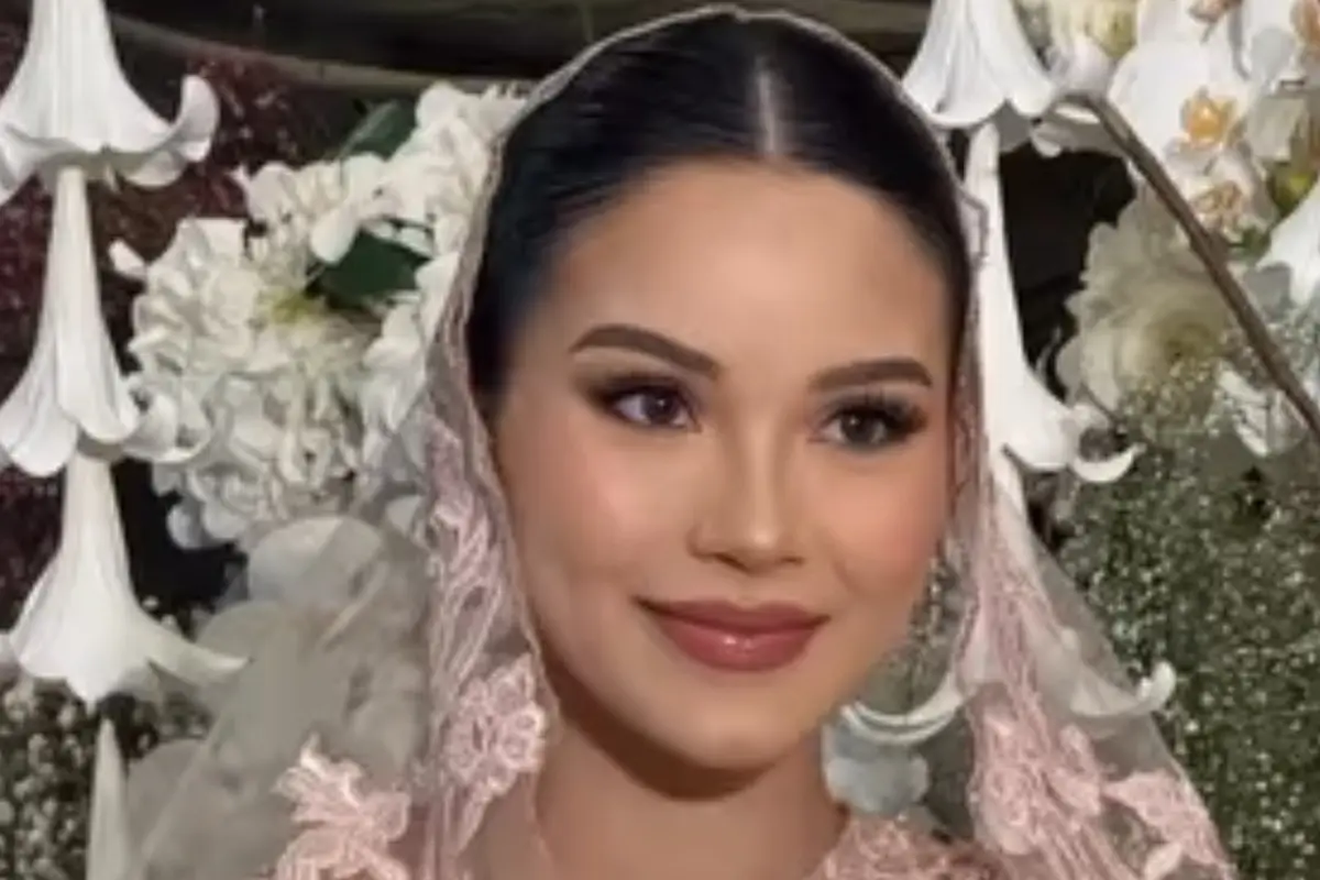 Alyssa Daguise saat Pengajian 4 Bulanan. [@bennusorumba]