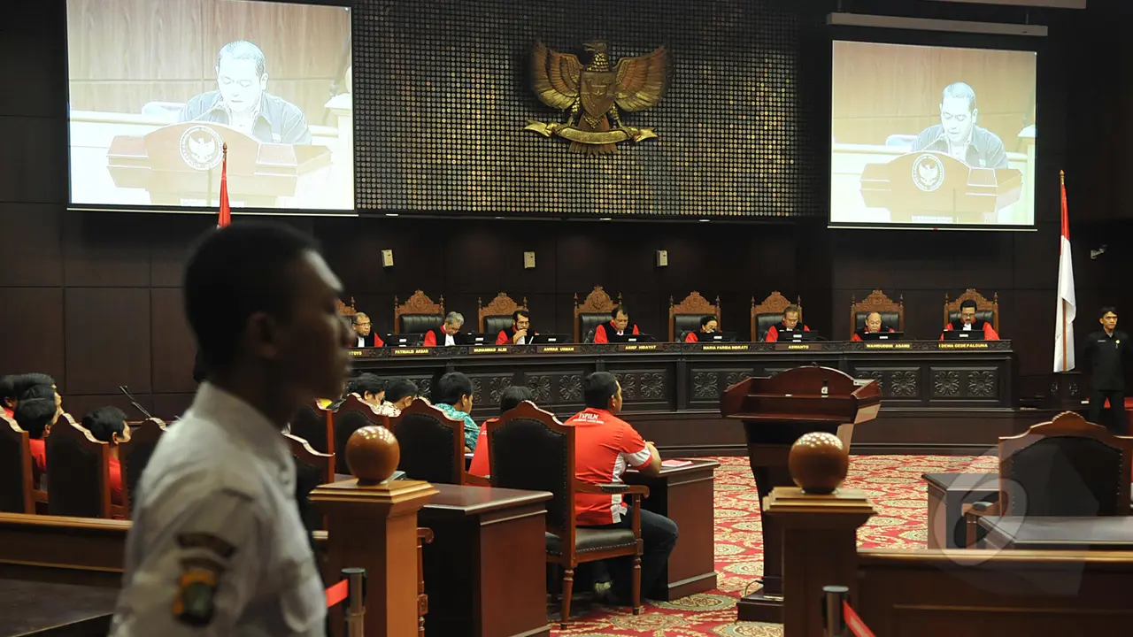 MK Gelar Sidang Pengujian UU Terkait TKI