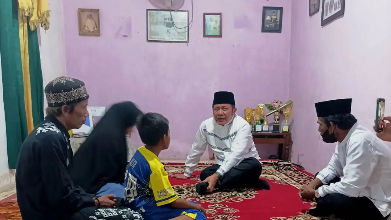Sambangi Rumah Orangtua Santri Gontor, Gubernur Sumsel Siapkan Bantuan Hukum
