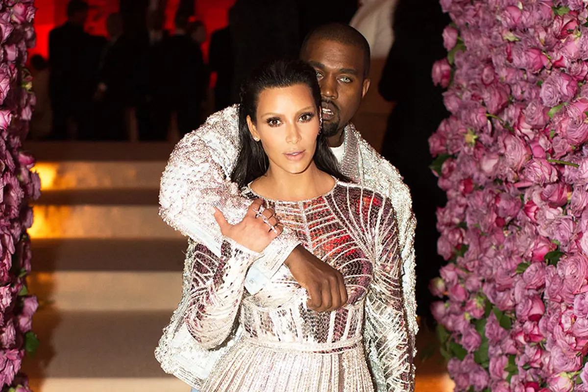 [Bintang] Kim Kardashian - Kanye West