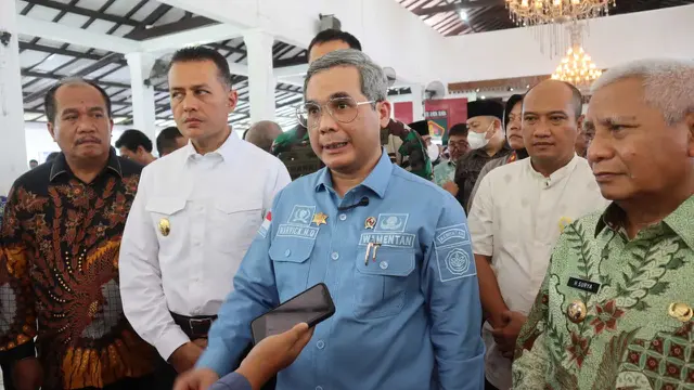 Wamentan Apresiasi Komoditas Pertanian Sumut
