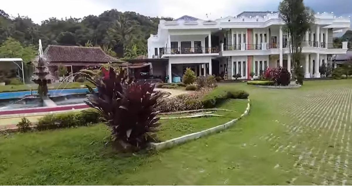 Rumah Eks Bupati Subang
