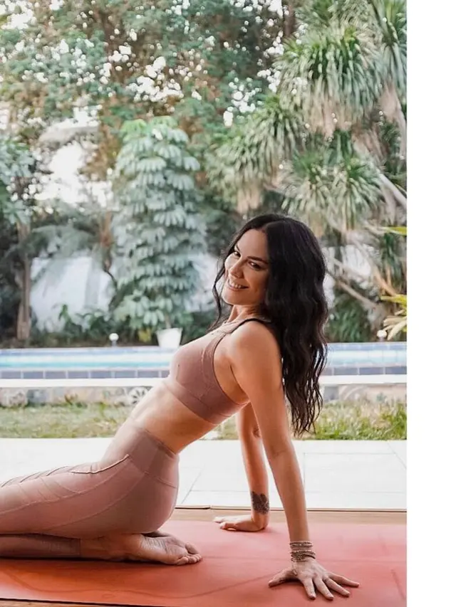 Gaya Sophia Latjuba Saat Olahraga (sumber: instagram/sophia_latjuba88)