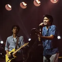 Sheila On 7 konser tunggal bertajuk A Night With Sheila On 7 di Gandaria City, Jakarta Selatan pada Kamis (5/12/2019) malam. (Bambang E Ros/Fimela.com)