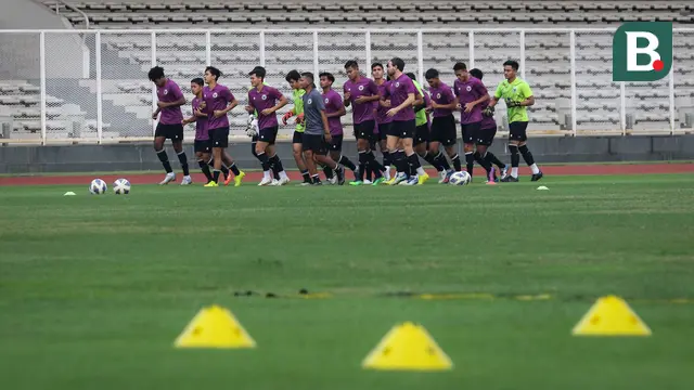 Foto: Aksi Para Penggawa Timnas Indonesia U-23 Saat Latihan Persiapan SEA Games 2021