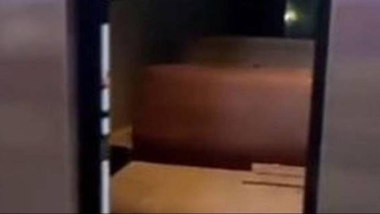 Saking Horornya 3 Kali Pindah Lift Tetap di Lantai 9 Gedung, 2 Wanita Menangis Ketakutan