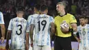 Hingga laga usai, skor 0-0 tidak berubah. Argentina tetap berada di posisi ke-2 klasemen sementara dengan 19 poin, tertinggal 8 poin dari Brasil yang kukuh di puncak klasemen dengan 27 poin. (AFP/Norberto Duarte)