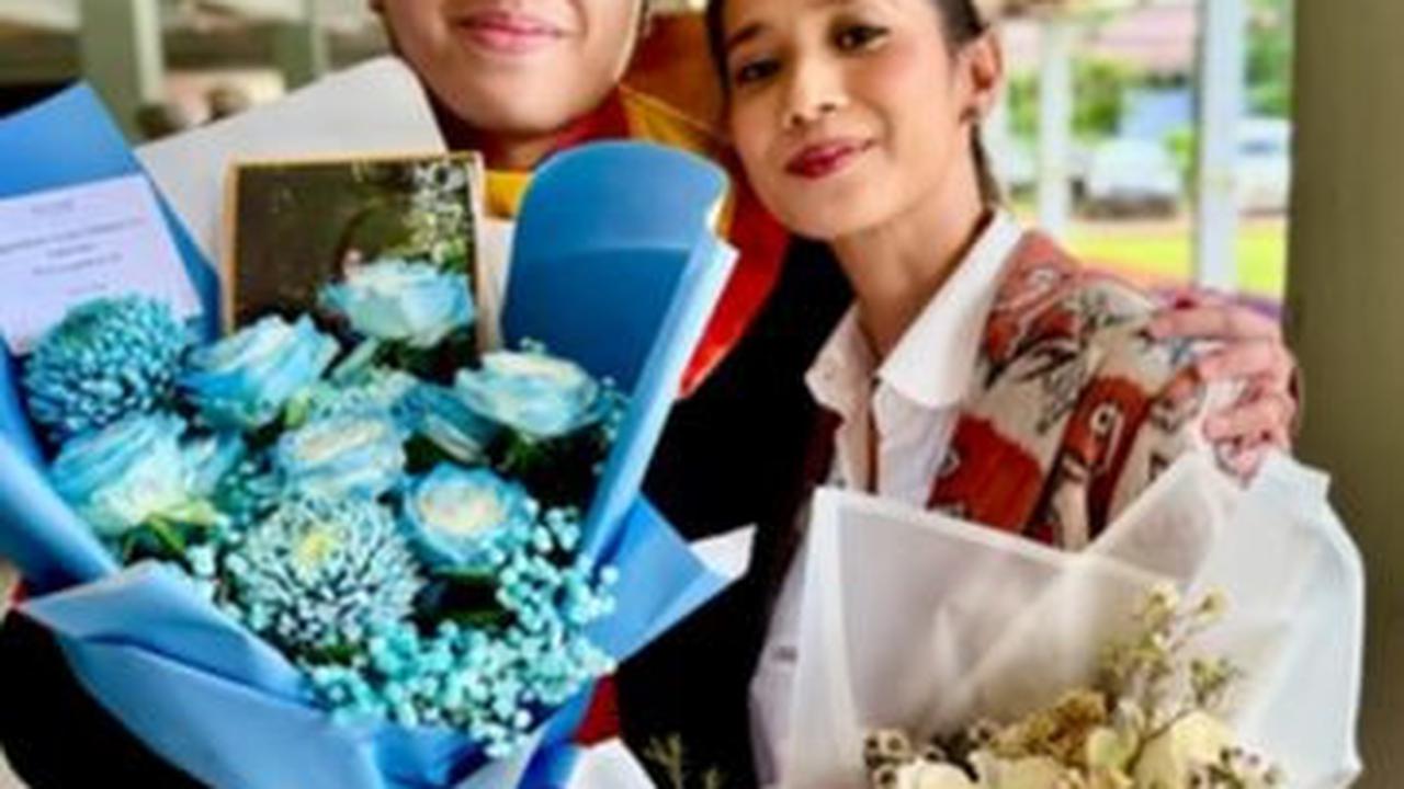 Intip Potret Kebersamaan Salva Anak Wishnutama Bareng Gista Putri, Terbaru Hadiri Wisuda