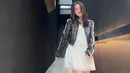Mengenakan boots dari Chanel bikin Ayu Ting-Ting disebut sebagai Human Chanel, seperti Jennie BLACKPINK [@ayutingting92]