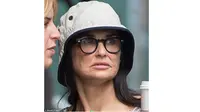 Demi Moore Belum Kuras Kolam Renang Tempat Ditemukan Pria Tewas