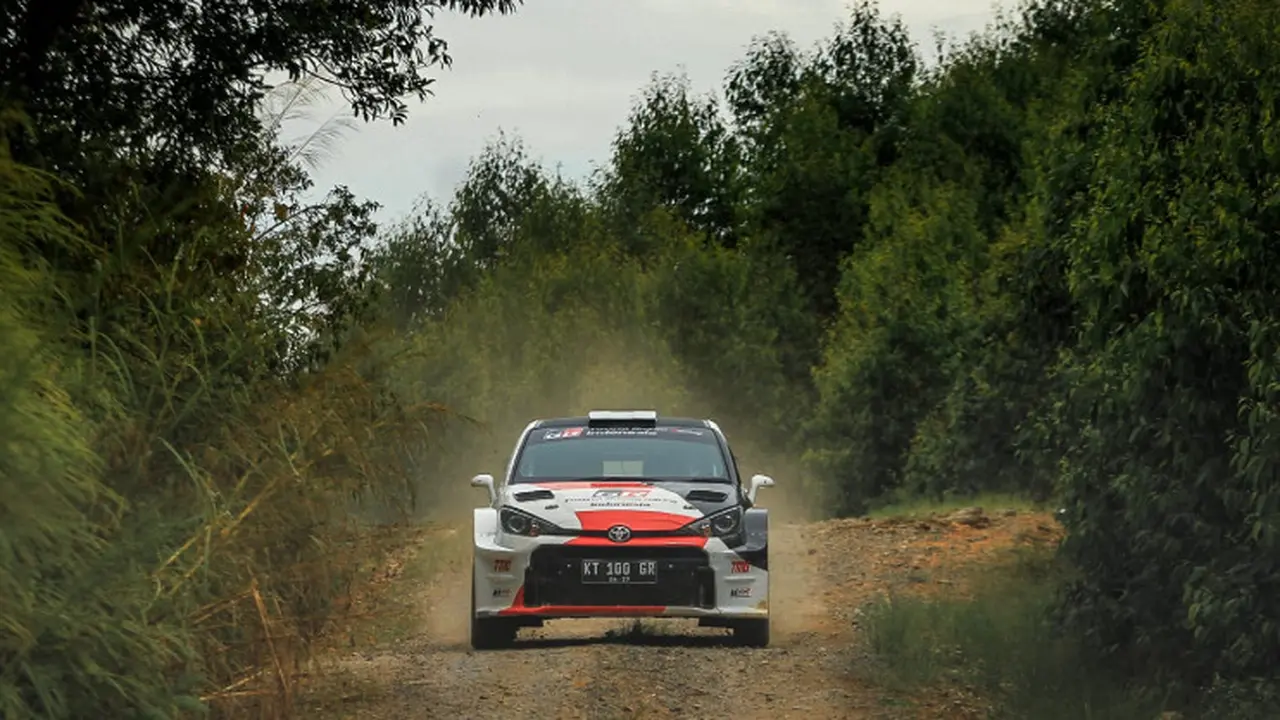 Toyota GR Yaris AP4 kuasai hasil hari pertama Kejurnas Rally Medan 2022 (ist)