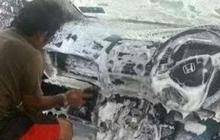 10 Potret Cuci Mobil dengan Cara Bar-bar, Bukannya Kinclong Tapi Malah Rusak
