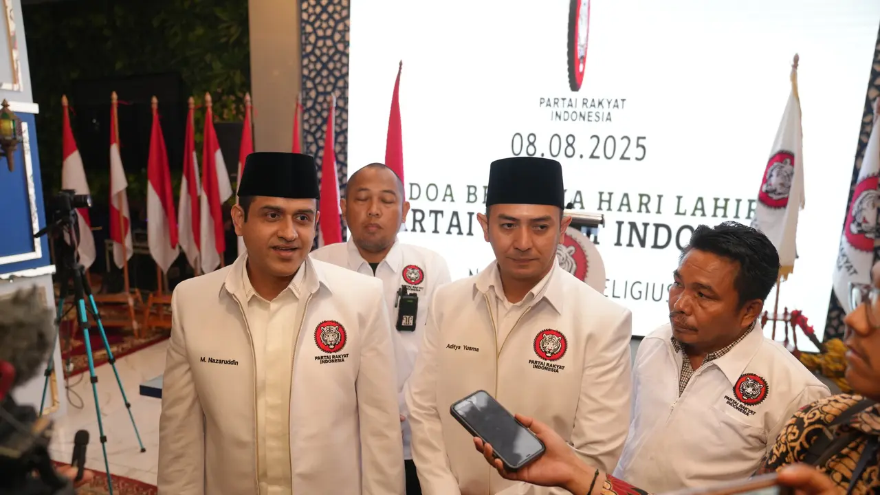 Politikus senior Muhammad Nazaruddin mendeklarasikan berdirinya Partai Rakyat Indonesia (PRI) di Jakarta, Jumat (8/8/2025).