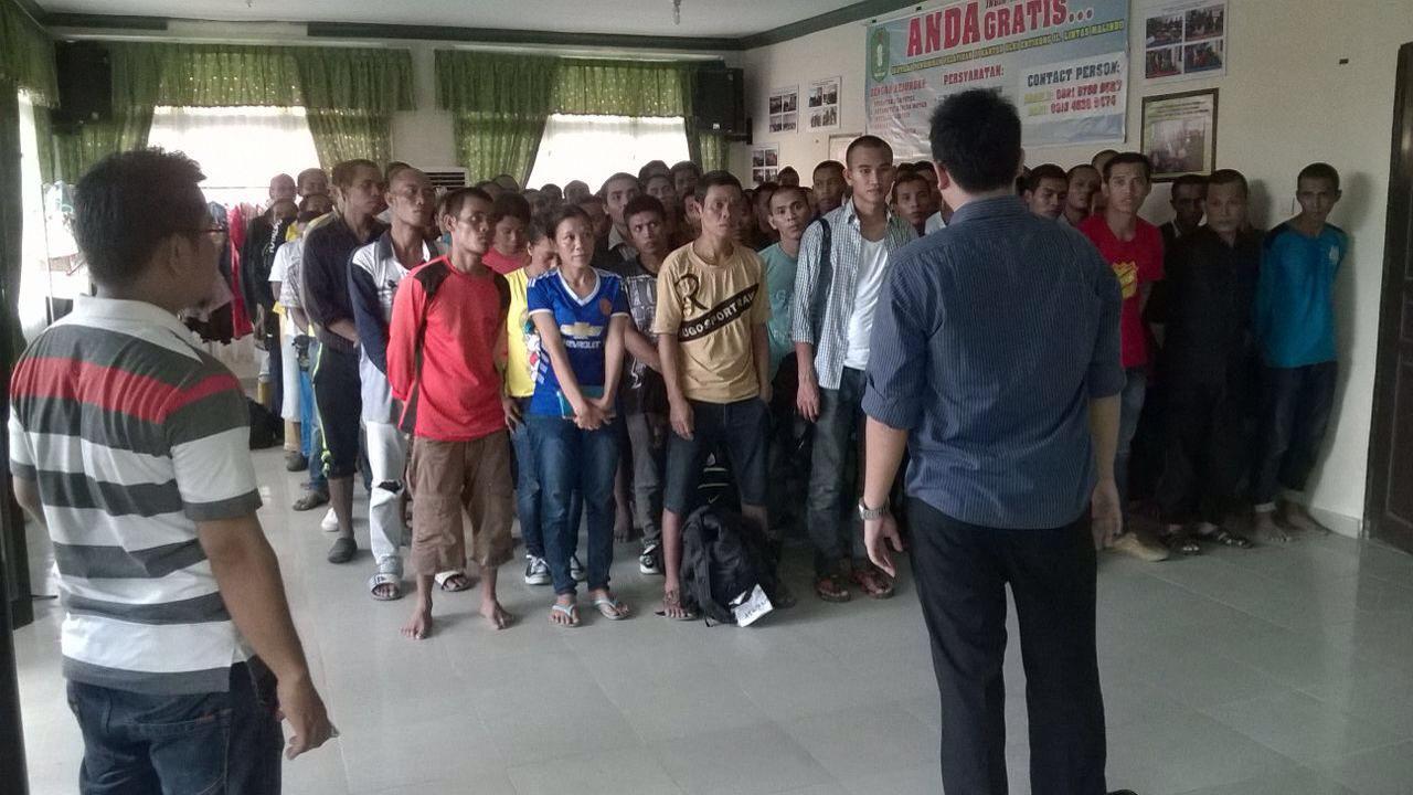 71 TKI di pulangkan dari Malaysia karena masuki secara ilegal 