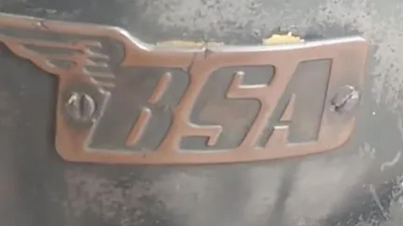 <b>Produksi Senjata Api</b>