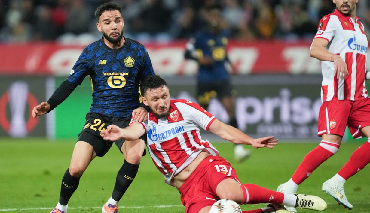 Calvin Verdonk memiliki presentase tekel sukses 100 persen selama 86 menit bermain: tiga percobaan, tiga sukses. Akurasi umpan Verdonk juga cukup tinggi persentasenya: 89 persen. Dari total 44 percobaan umpan, 39 di antaranya adalah umpan sukses. (AP Photo/Darko Vojinovic)