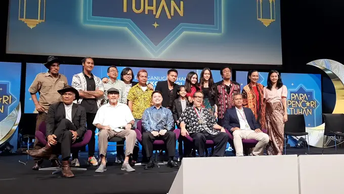 [Fimela] Para Pencari Tuhan Jilid 16