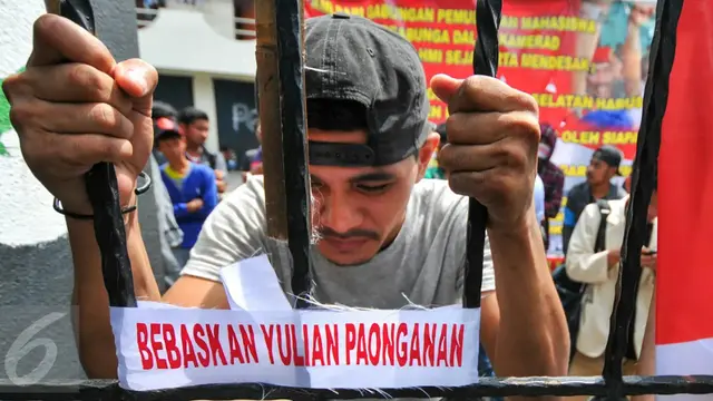 Massa Pendukung Yulianus Paonganan alias Ongen