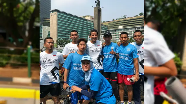 Calon Wakil Presiden RI Sandiaga Salahuddin Uno berlari usai deklarasi kampanye damai. (Liputan6.com/Delvira Chaerani Putri)