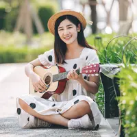 Ilustrasi perempuan cantik dan cerdas/copyright freepik.com/partystock